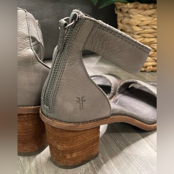 Frye Brielle Back Zip Block Heel Sandals - Picture 7 of 10